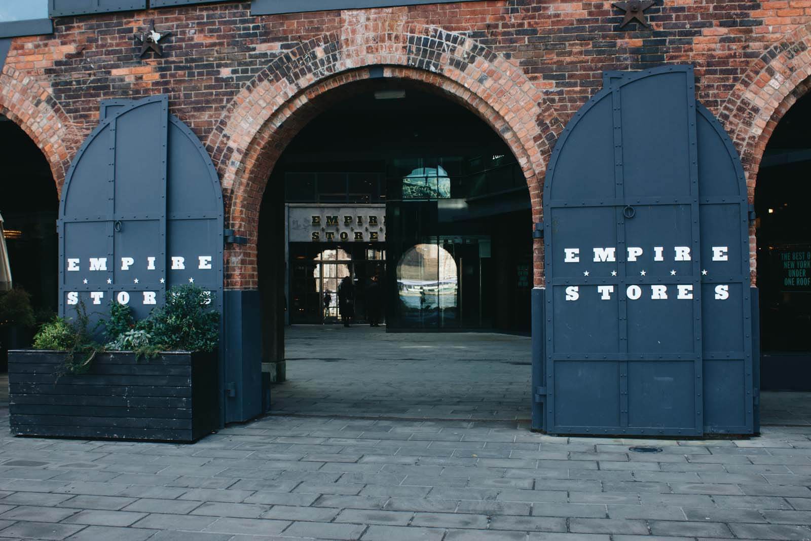 Empire-Stores-in-Brooklyn-by-Katie-Hinkle