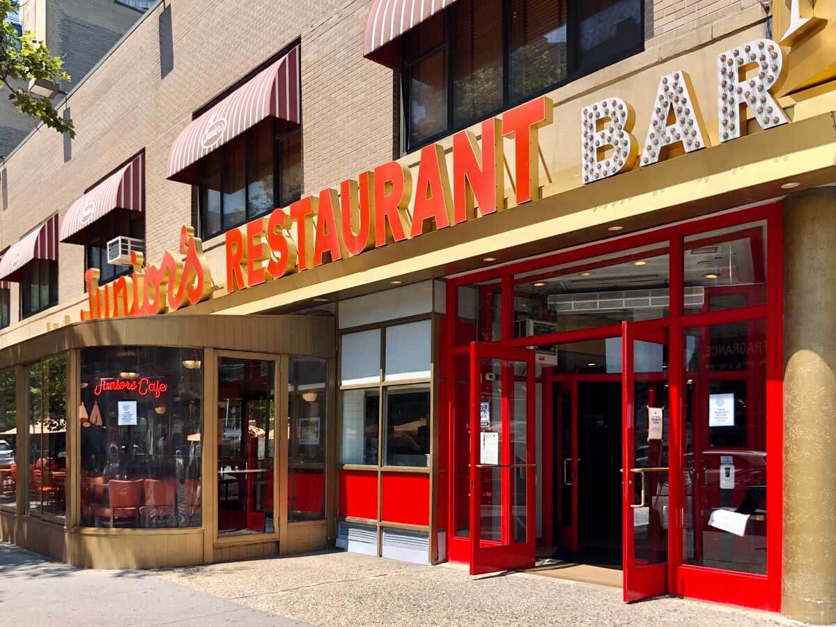 Iconic Places to Eat in Brooklyn (Best of Brooklyn Food Bucket List