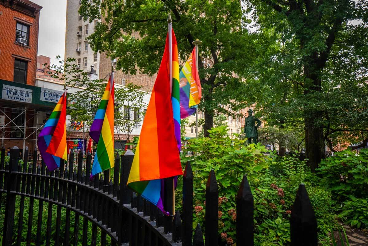 Stonewall-Inn-and-pride-flags-in-NYC