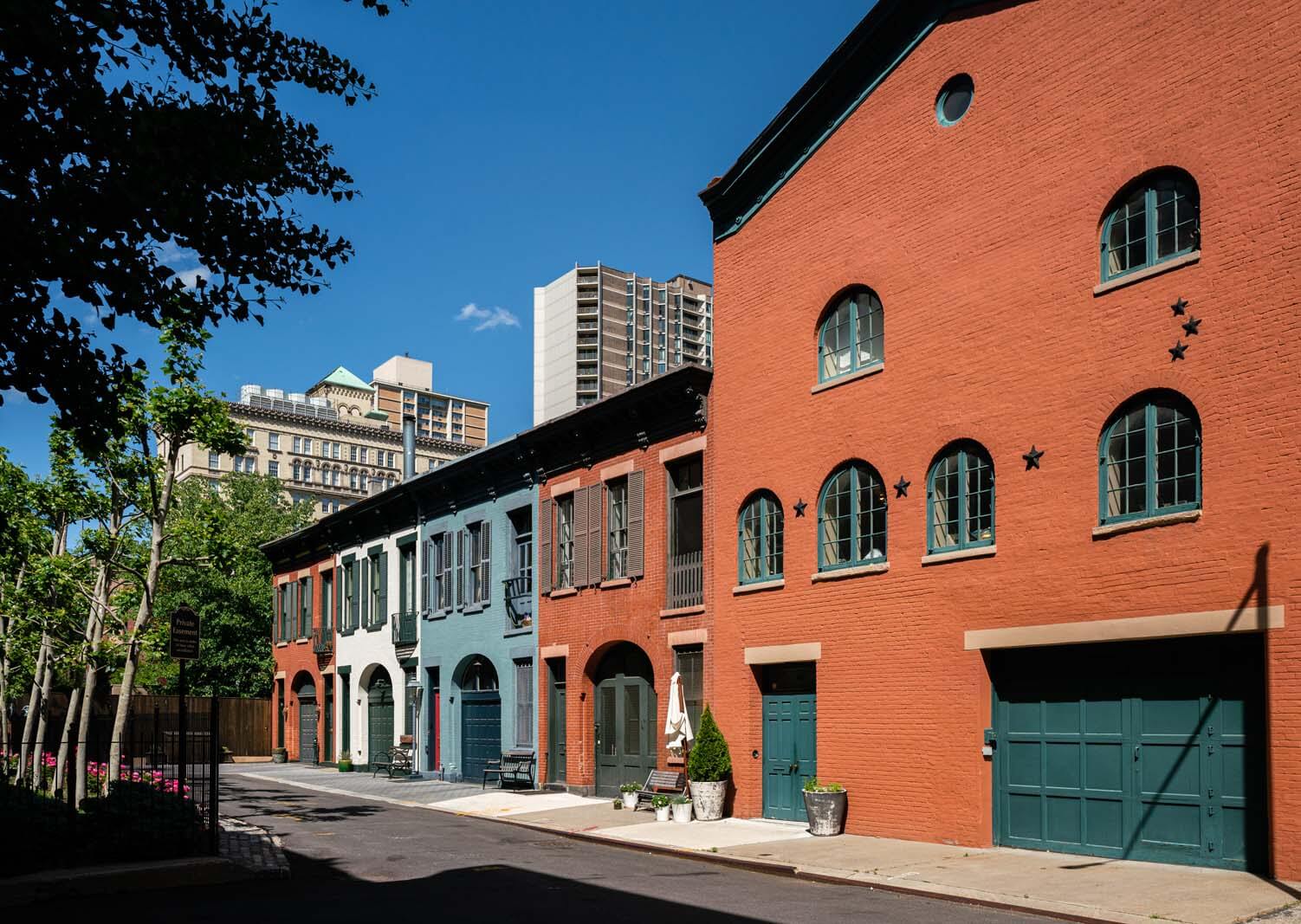 College Place Mews in Brooklyn Heights