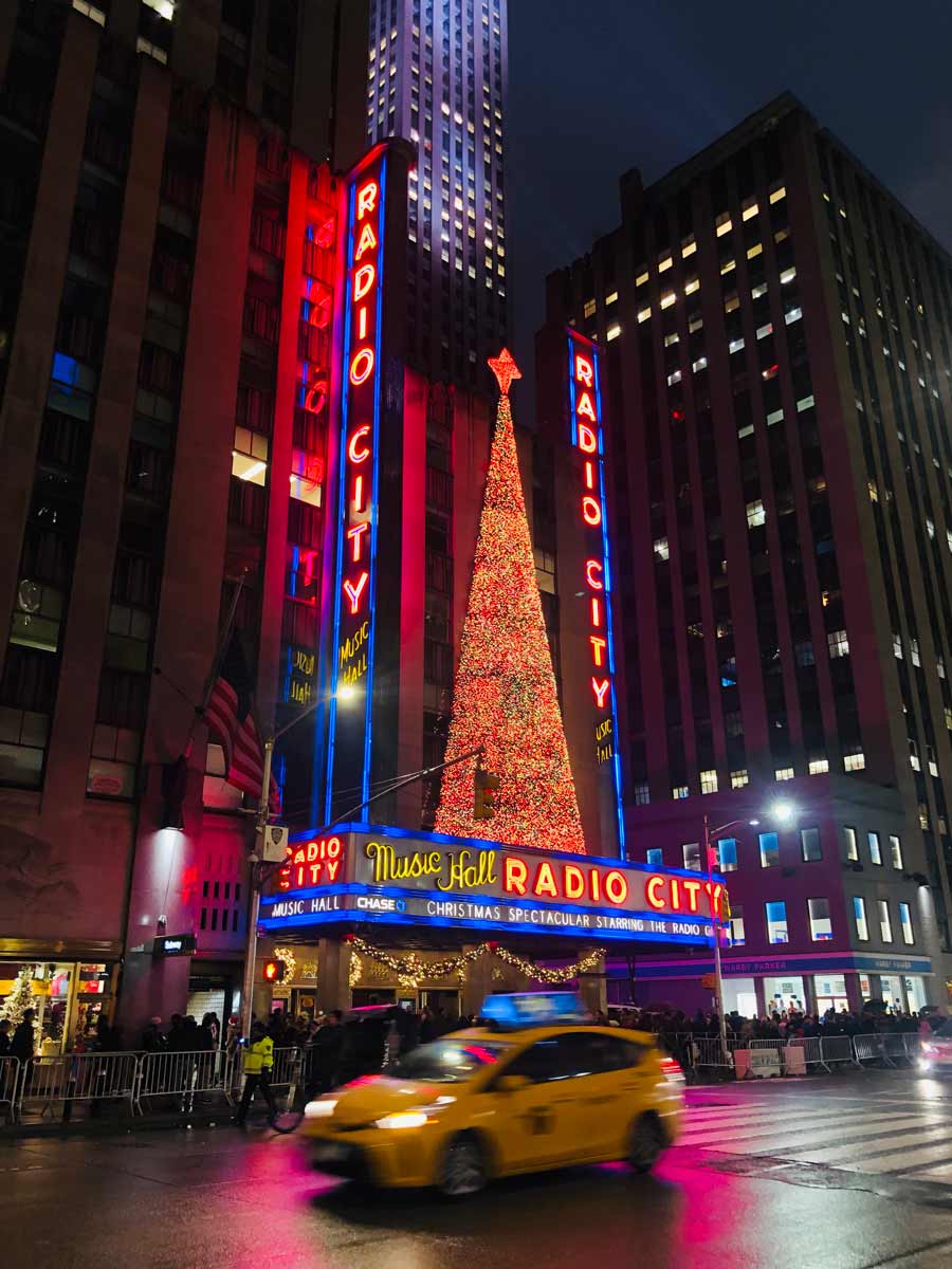 What to do in New York at Christmastime - Elle Field