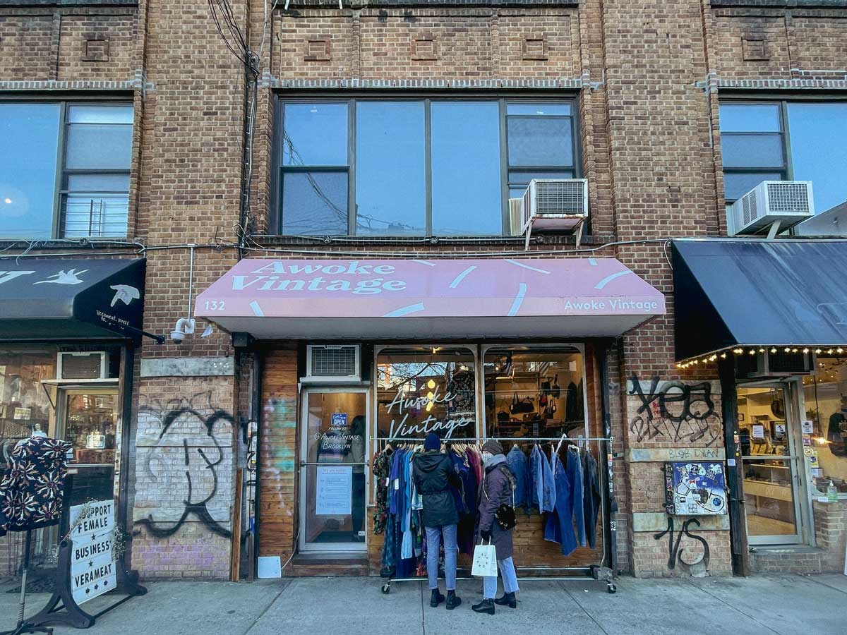 22 Best Williamsburg Thrift Stores & Williamsburg Vintage Shops + Map ...