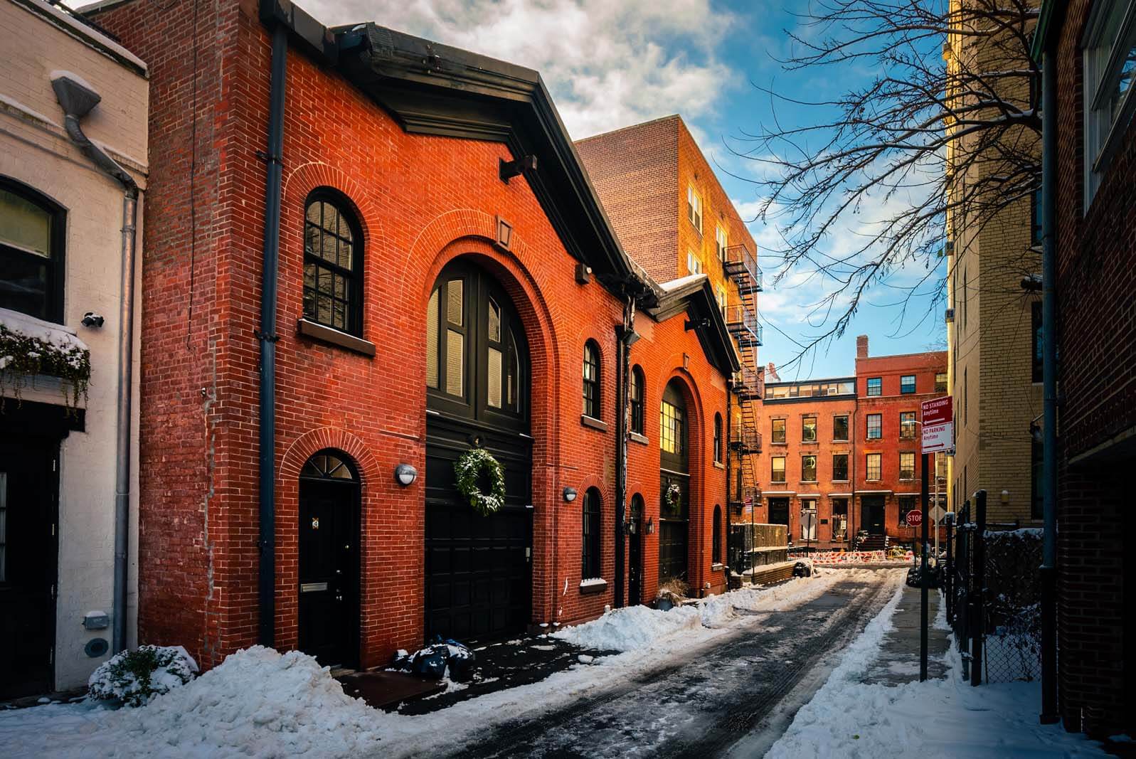 Beautiful Carriage Houses in Brooklyn Heights on a beautiful snowy day