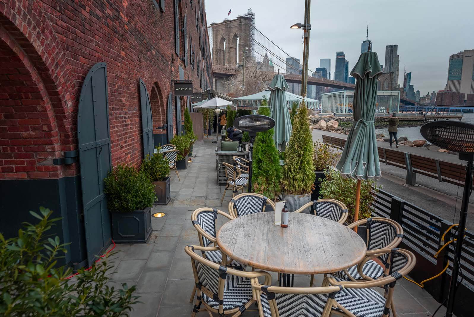 Heated outdoor dining in DUMBO Brooklyn at Cecconis