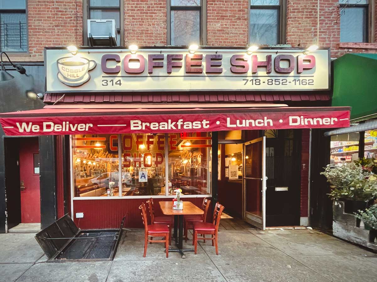 Cobble-Hill-coffee-shop-on-Court-Street-a-cute-diner-in-Brooklyn