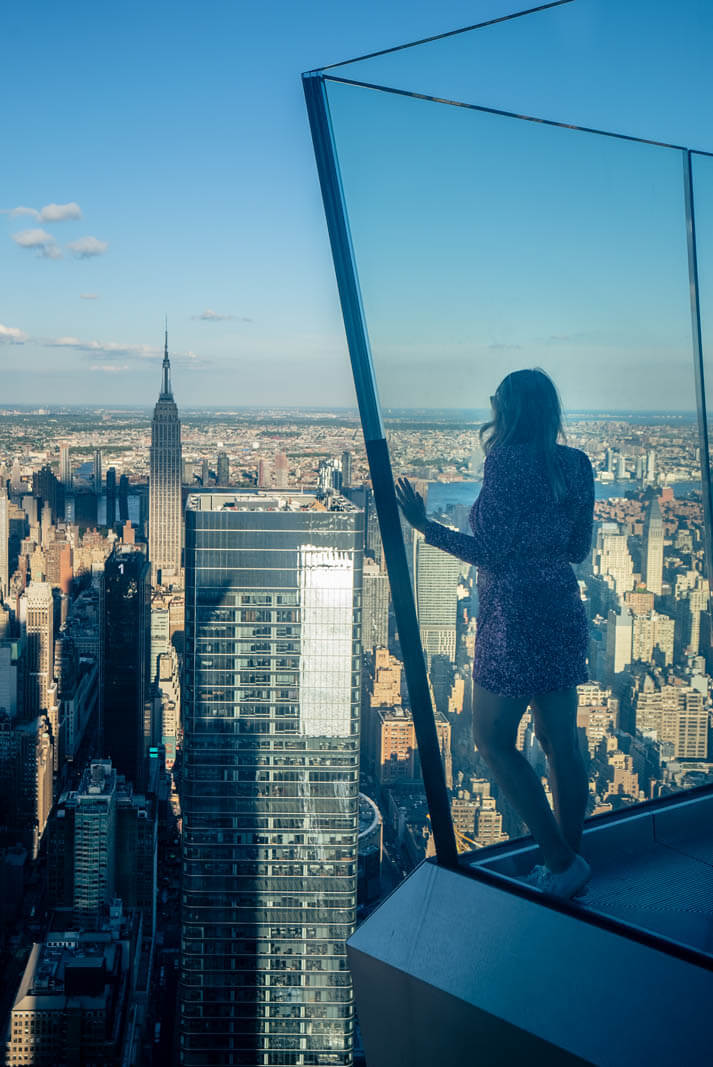 looking at the skyline from the corner of the Edge in Hudson Yards NYC