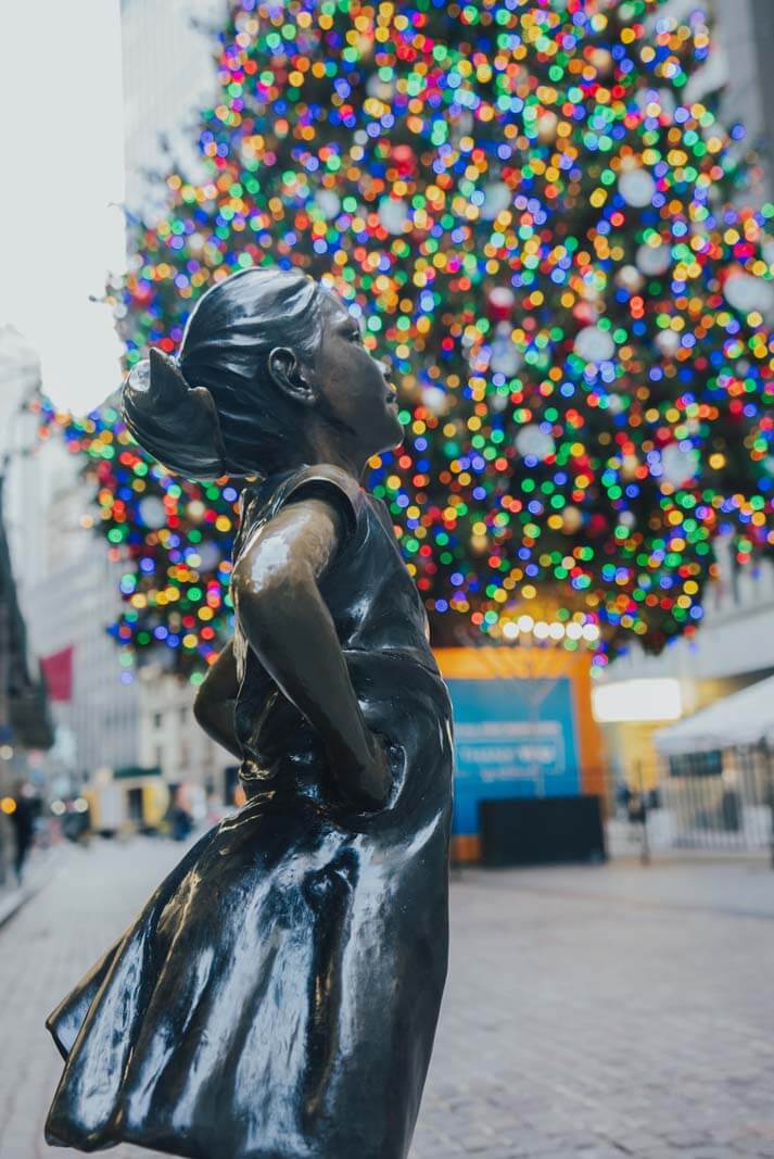 Fearless Girl next to the Christmas Tree at NYSE in NYC