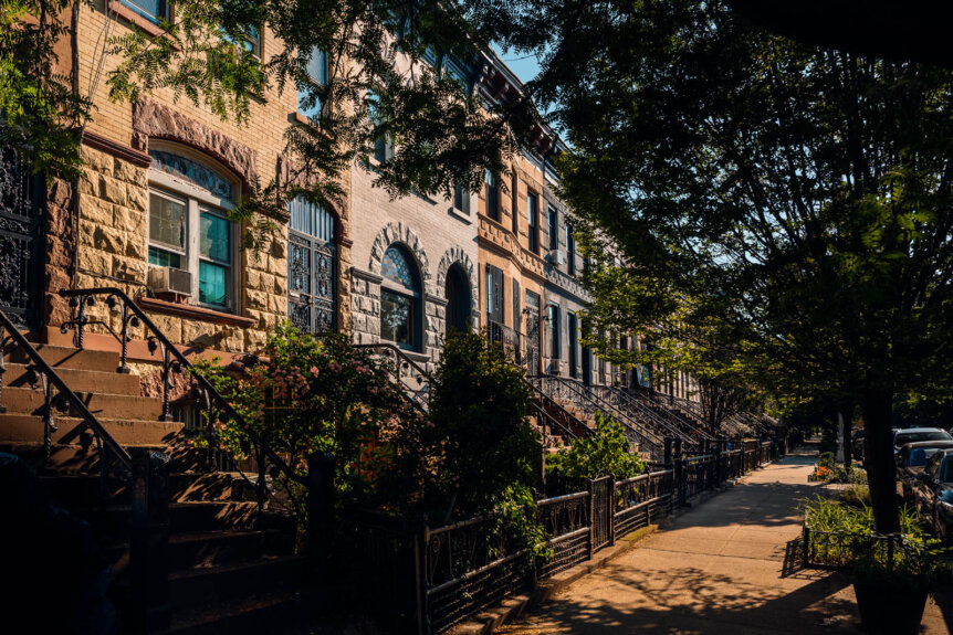 beautiful historic row houses in bed stuy brooklyn