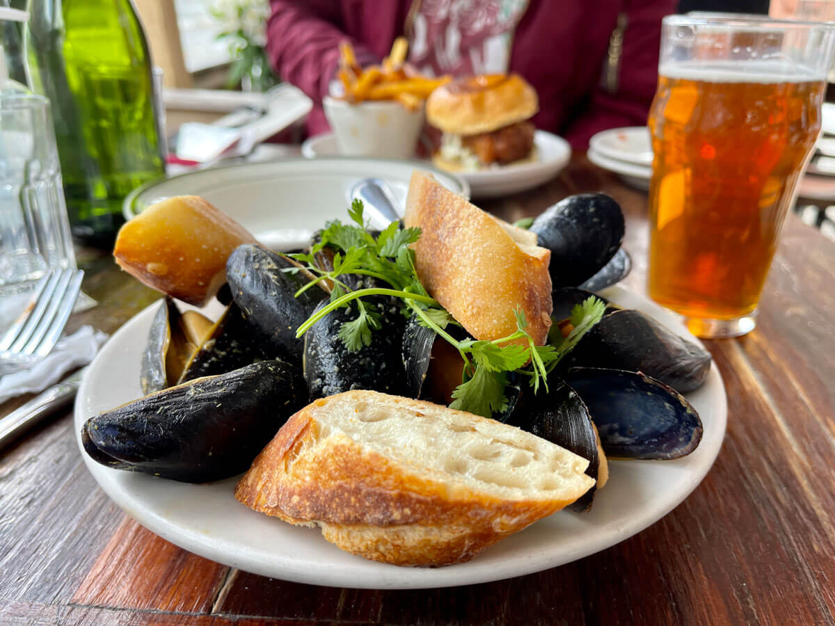 the-mussels-from-Littleneck-restaurant-in-Gowanus