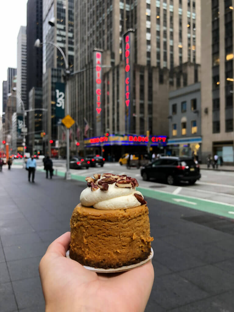 pumpkin-cheesecake-from-Magnolia-Bakery-in-NYC-in-October