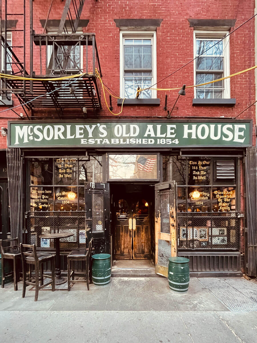 one-of-NYCs-most-historic-bars-McSorley's-Ale-House