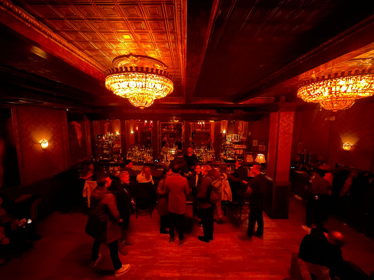The-Backroom-Speakeasy-and-Bar-in-the-Lower-East-Side-NYC