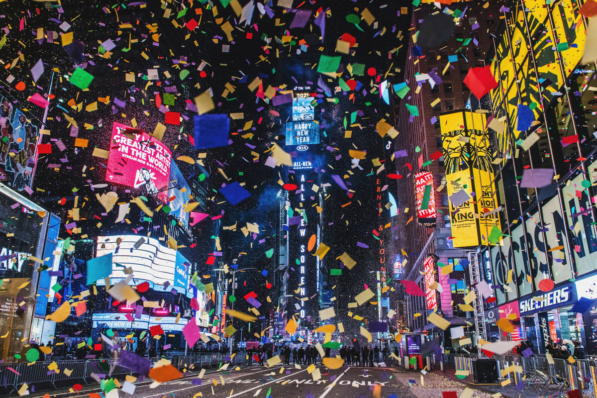 Confetti falls on a deserted Times Square as New York forges ahead. - The New  York Times