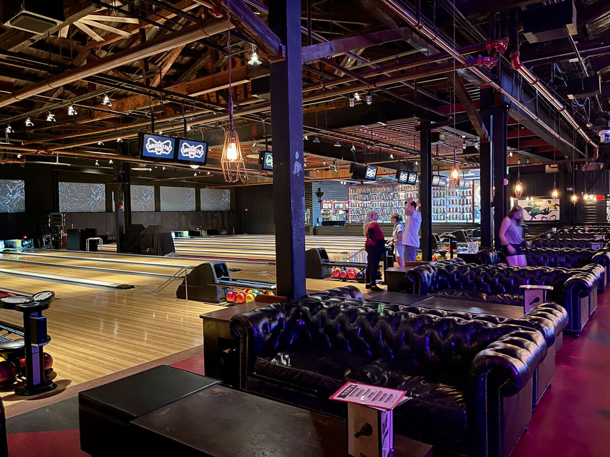 Brooklyn-Bowl-in-Williamsburg-brooklyn-bowling-alley