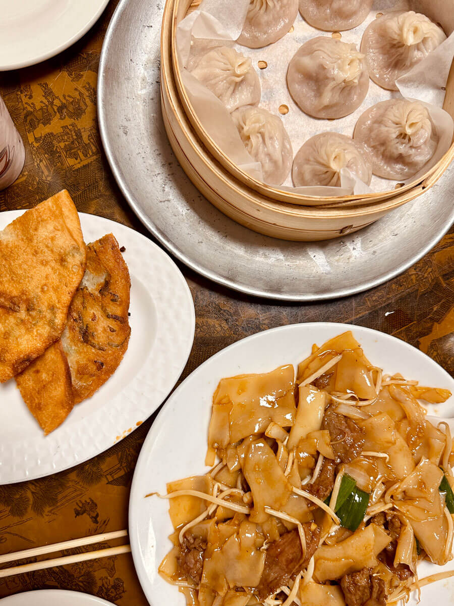 meal-spread-at-Deluxe-Green-Bo-in-Chinatown-NYC