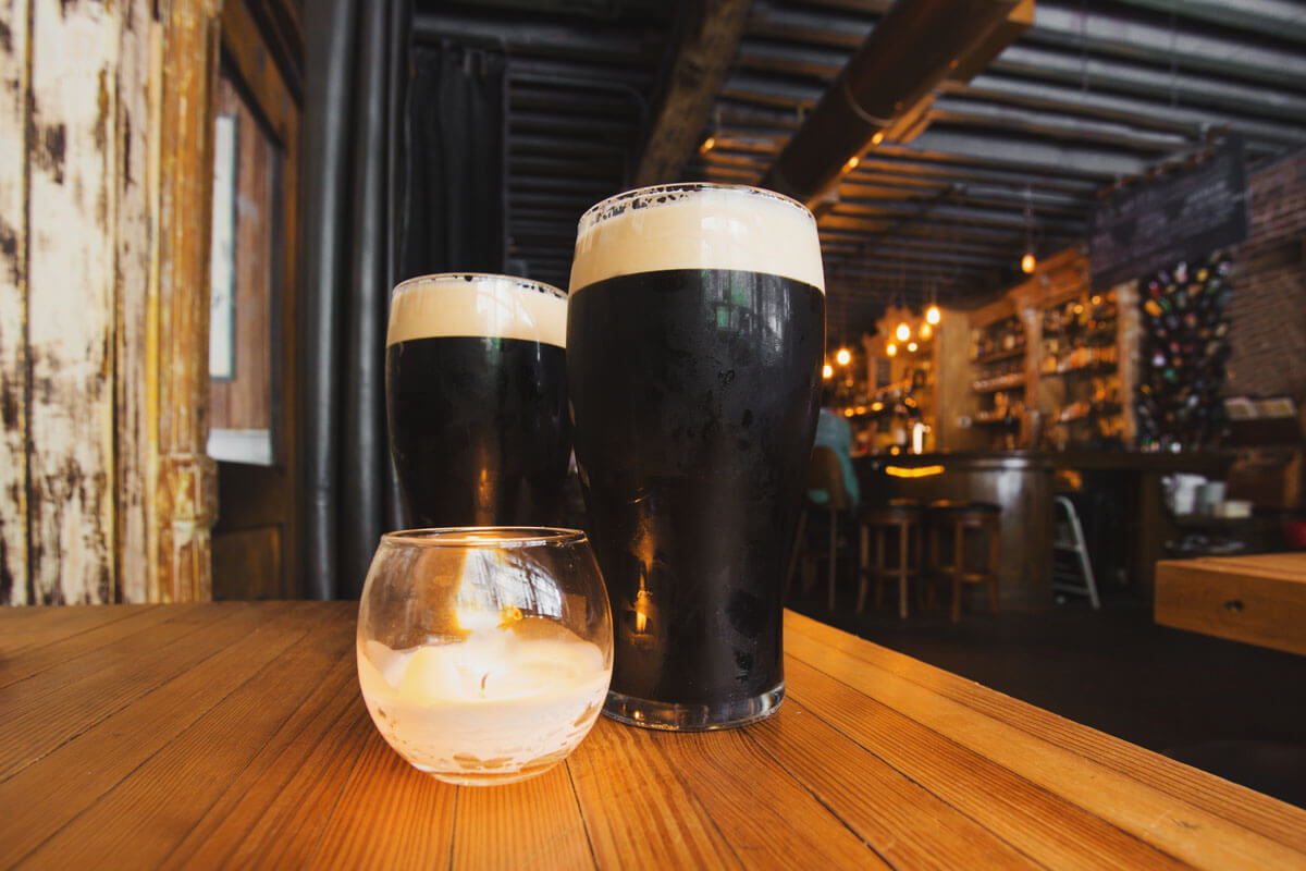 Irish-beer-inside-a-pub