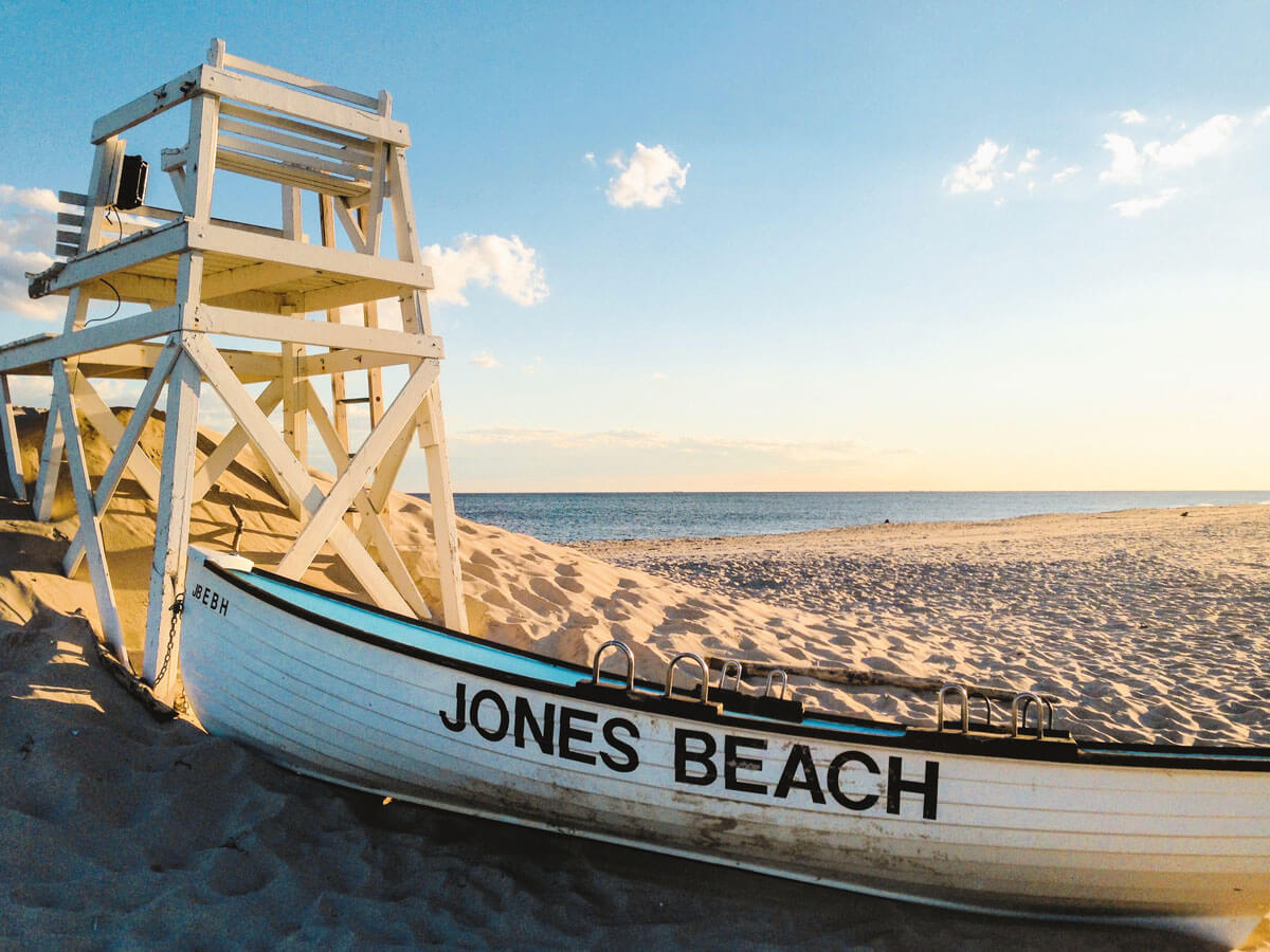 one-of-the-best-beaches-near-New-York-City-is-Jones-Beach-in-Long-Island