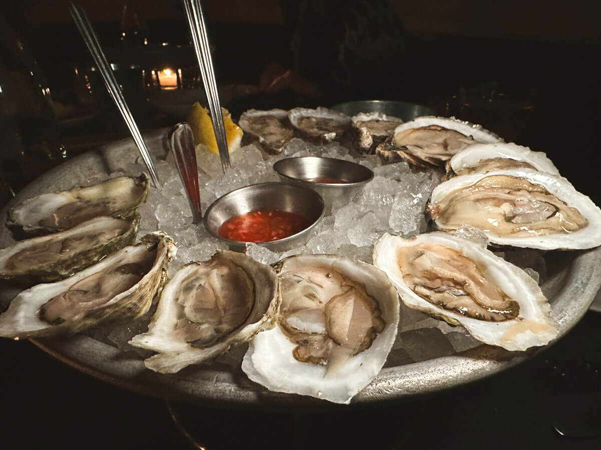 oysters-from-Grand-Army-Bar-in-Brooklyn
