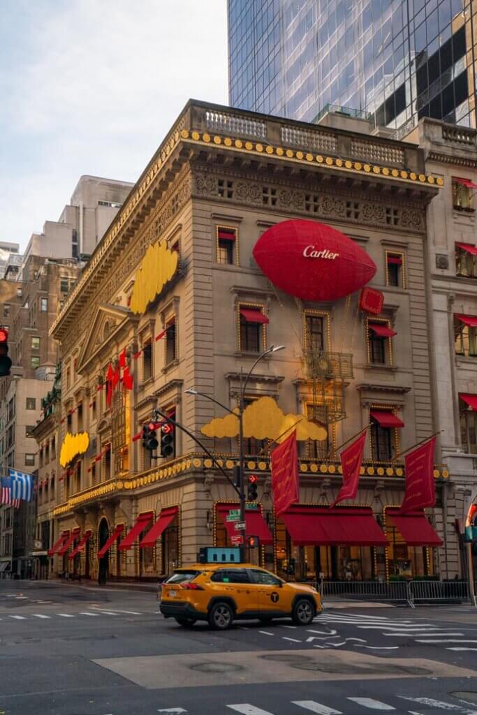 2023 Cartier on 5th Avenue in NYC at Christmas holiday window display