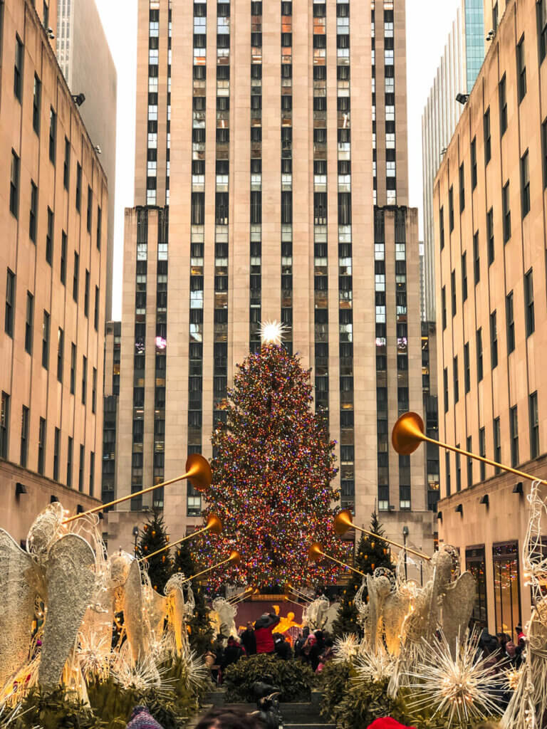 the-angels-along-the-Channel-Gardens-at-Rockefeller-Center-in-NYC-at-Christmas-during-the-day