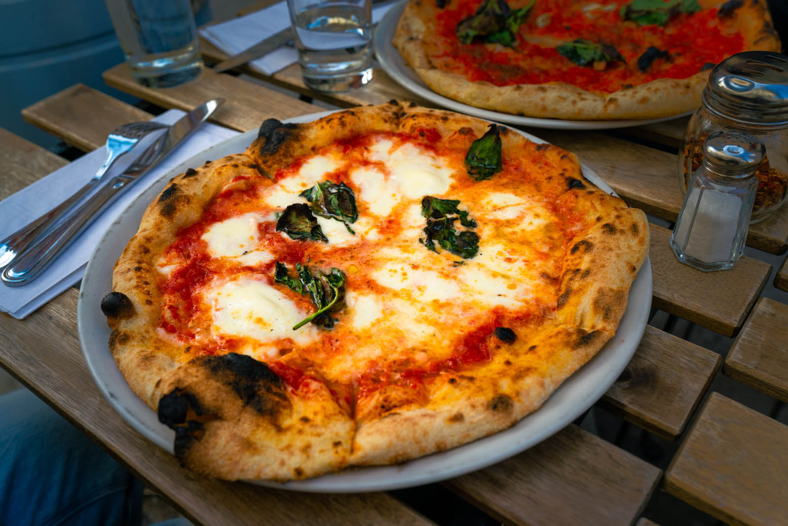 Best restaurants in Brooklyn Heights Dellaroccos Pizza